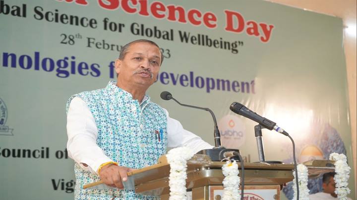 भारत आध्यात्म के साथ विज्ञान का केंद्र भी रहा है- मंत्री श्री सखलेचा